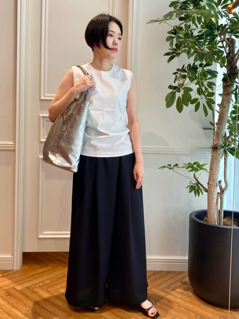 konominさんの「DRESSTERIOR｜」を使ったコーディネート