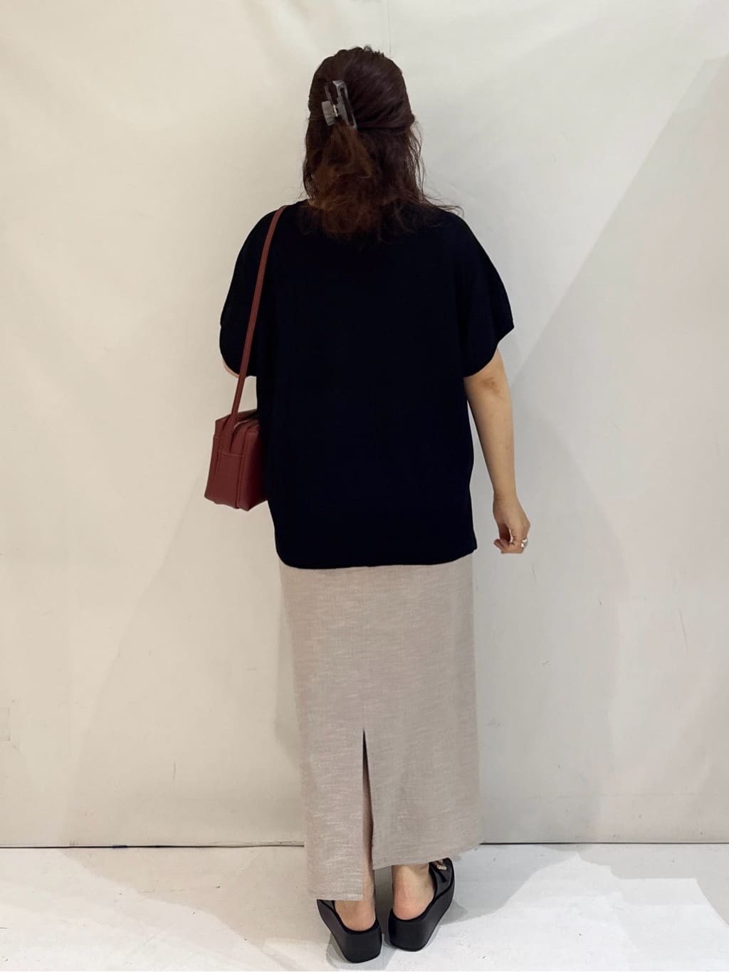 nakkoさんの「OPAQUE.CLIP｜《5色展開／S-LLサイズ》リラクシーメッシュニット【洗濯機洗い可】」を使ったコーディネート