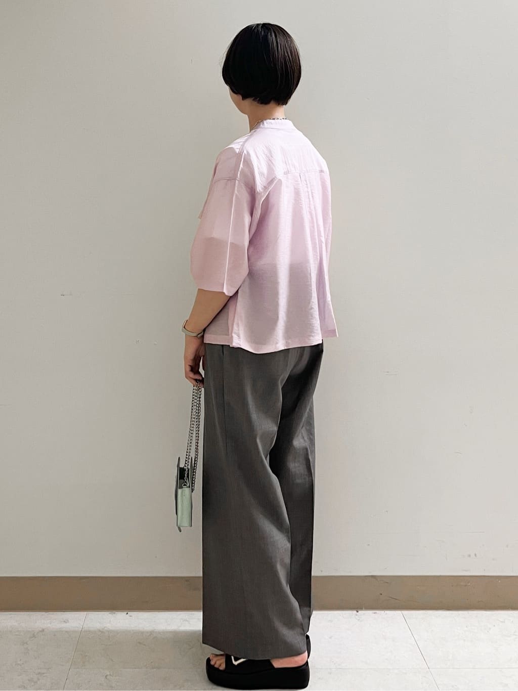 あかねさんの「OPAQUE.CLIP｜シアーダブルポケットシャツ【洗濯機洗い可】」を使ったコーディネート