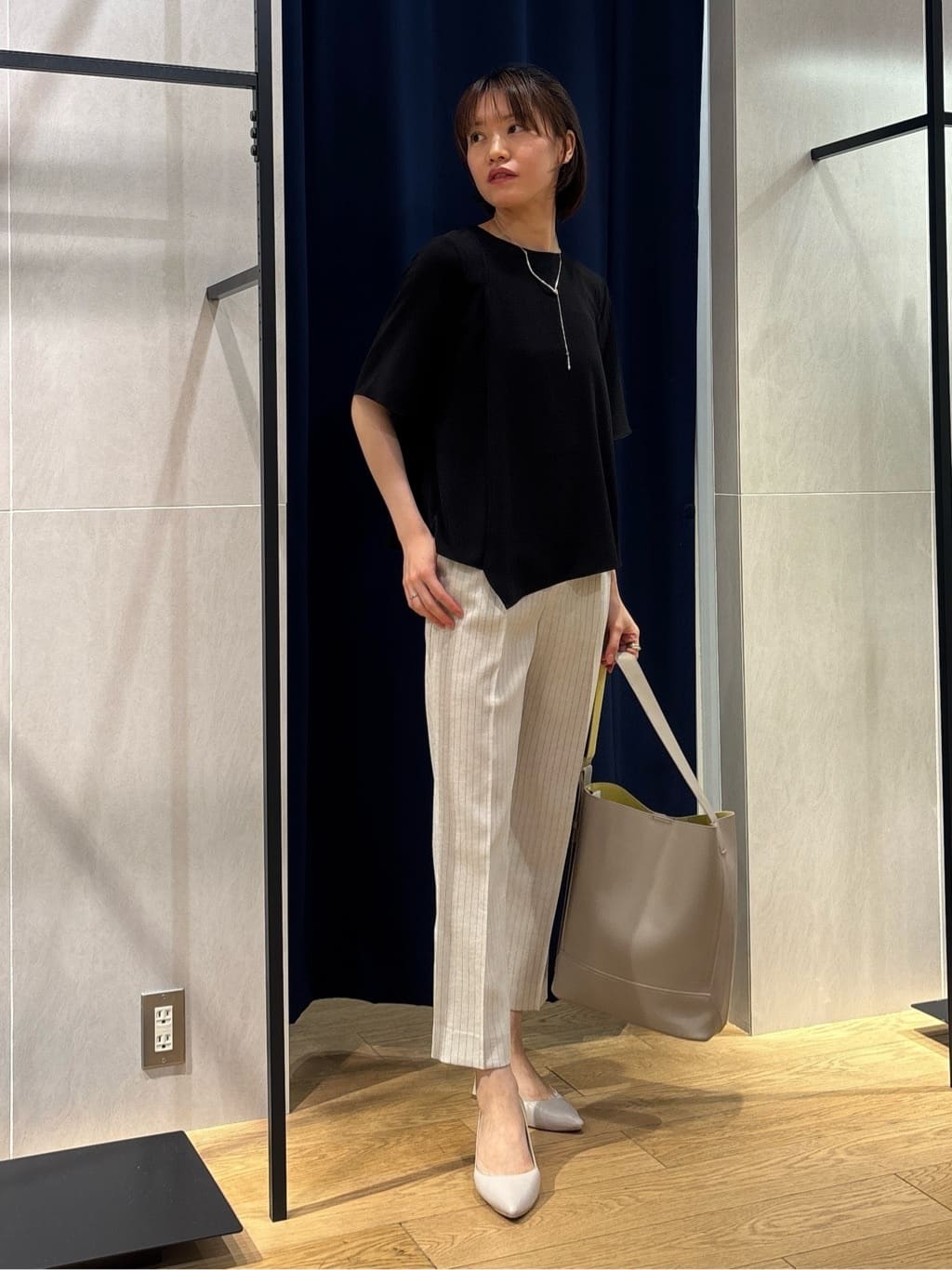 kanaeさんの「INDIVI｜【A4サイズ対応】ワンショルダートートバッグ」を使ったコーディネート