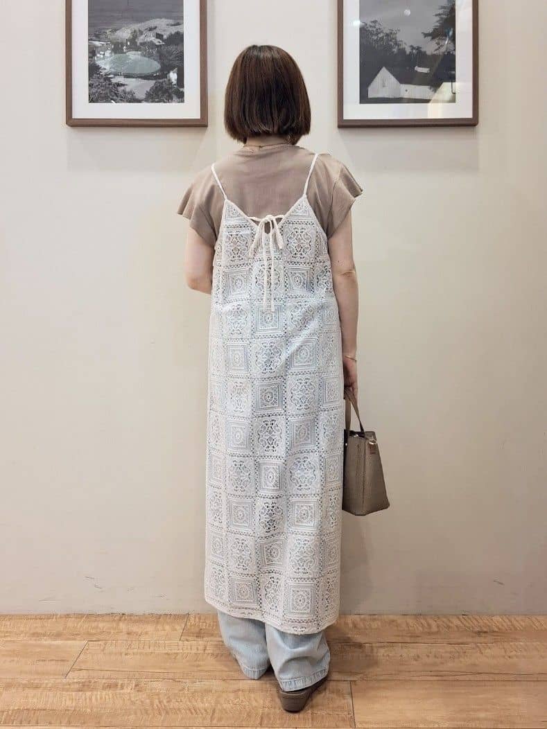 まあるさんの「SHOO･LA･RUE｜【汗ジミ防止/ひんやり/UV】フリルスリーブTシャツ」を使ったコーディネート