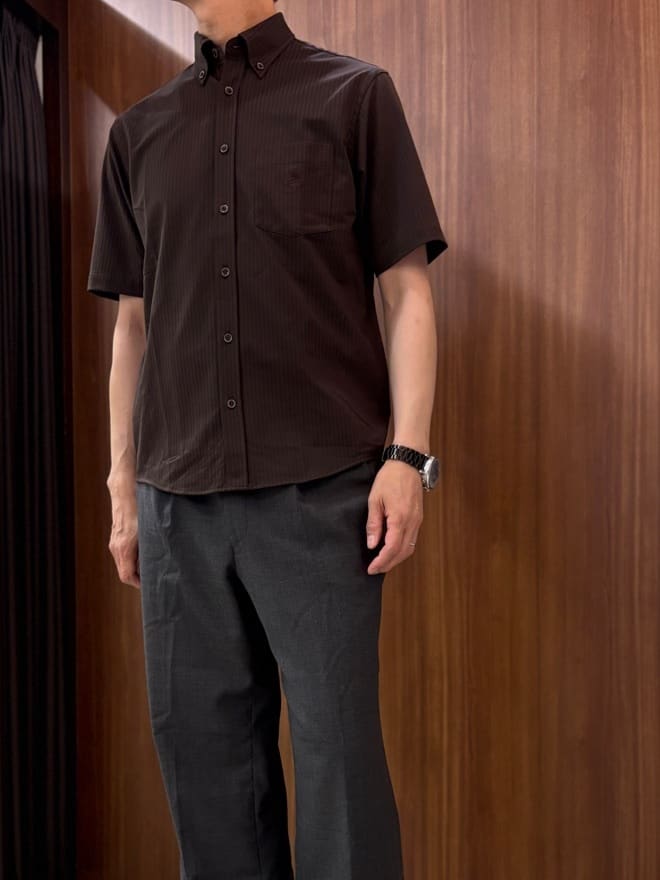 かたやまさんの「TAKEO KIKUCHI｜【COOL CITY WEAR】ストライプジャージ ボタンダウンシャツ /接触冷感」を使ったコーディネート