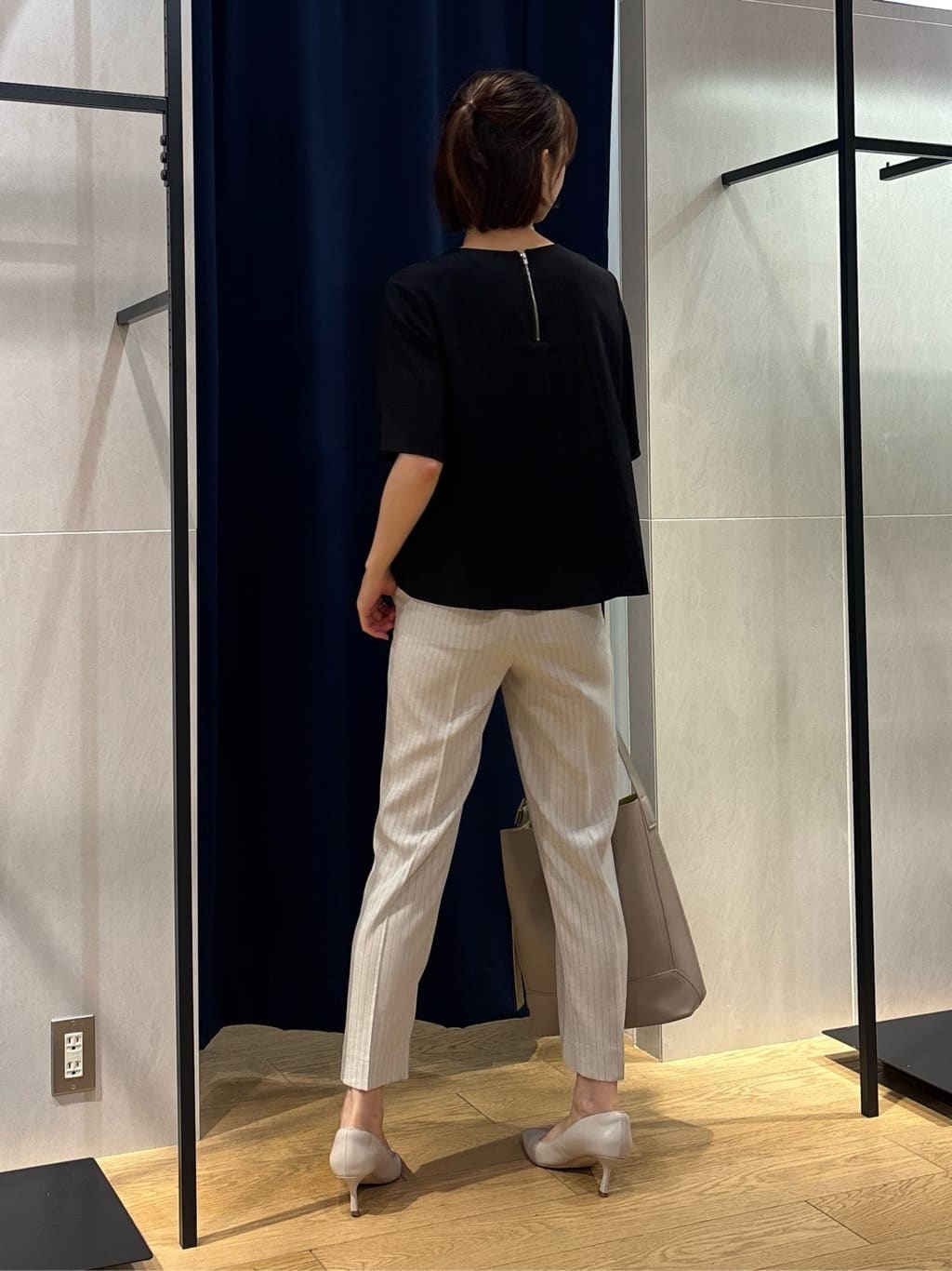 kanaeさんの「INDIVI｜【A4サイズ対応】ワンショルダートートバッグ」を使ったコーディネート