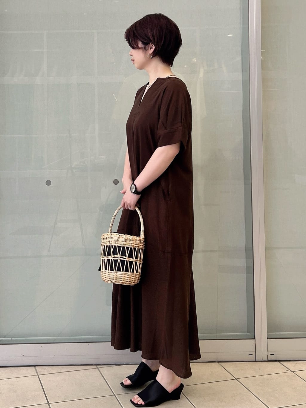 yo-koさんの「OPAQUE.CLIP｜レーヨン麻キーネックワンピース【洗える】」を使ったコーディネート
