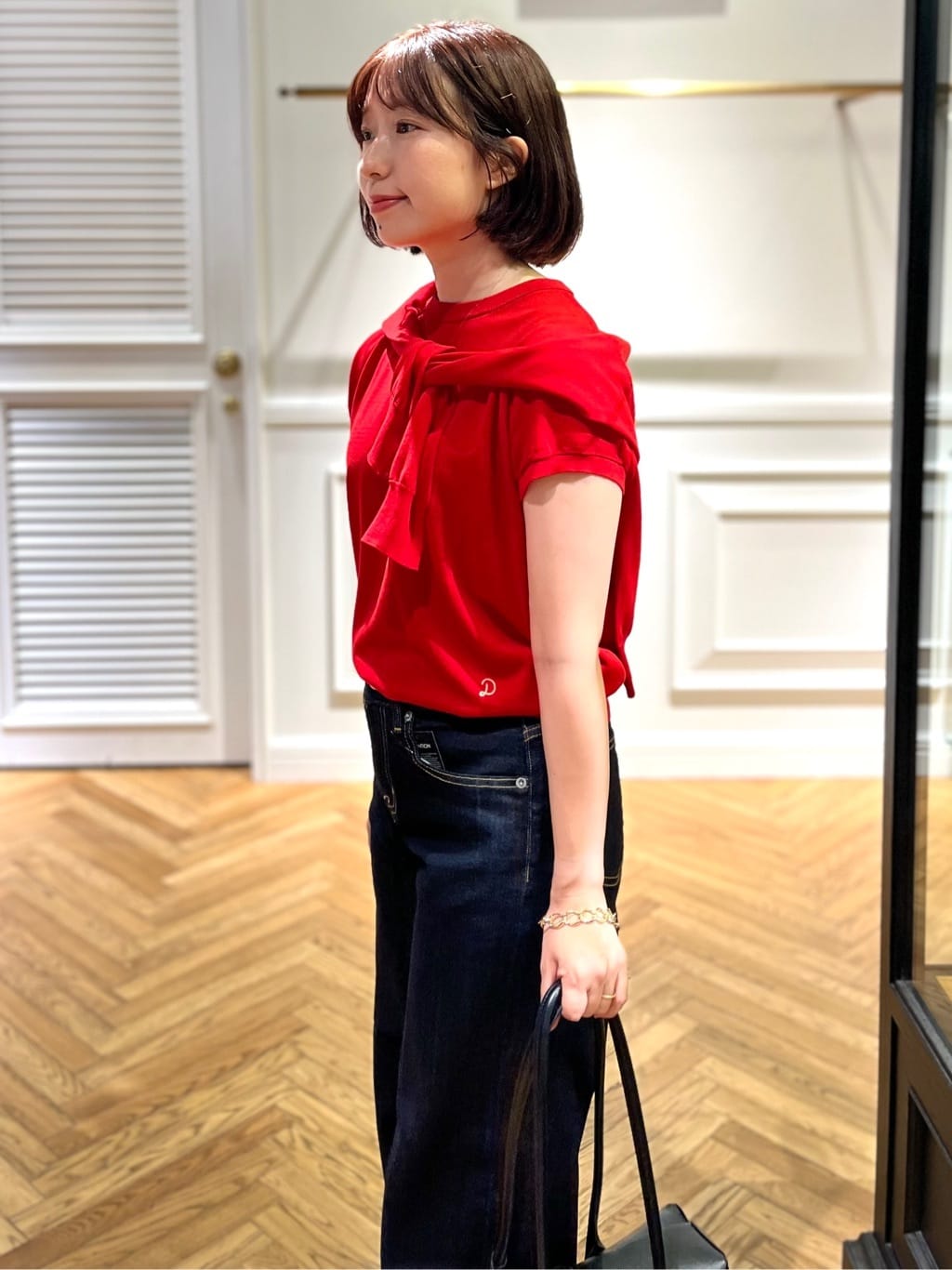 つじ まこさんの「DRESSTERIOR｜チェーンブレスレット」を使ったコーディネート