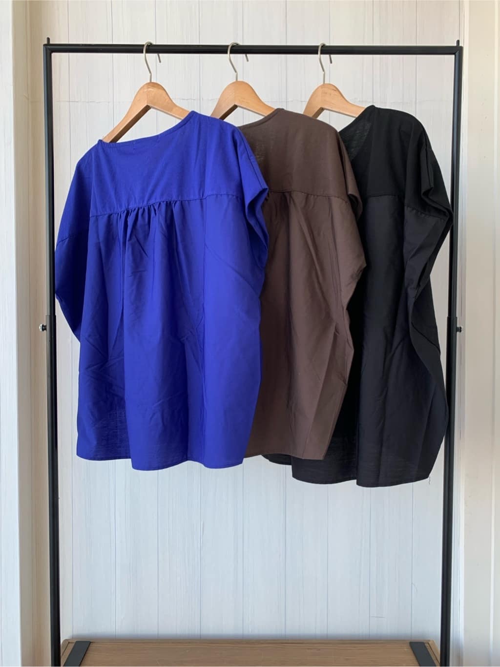 misaさんの「SHOO･LA･RUE｜【S-LL】インせず着られる 異素材使い デザイントップス」を使ったコーディネート