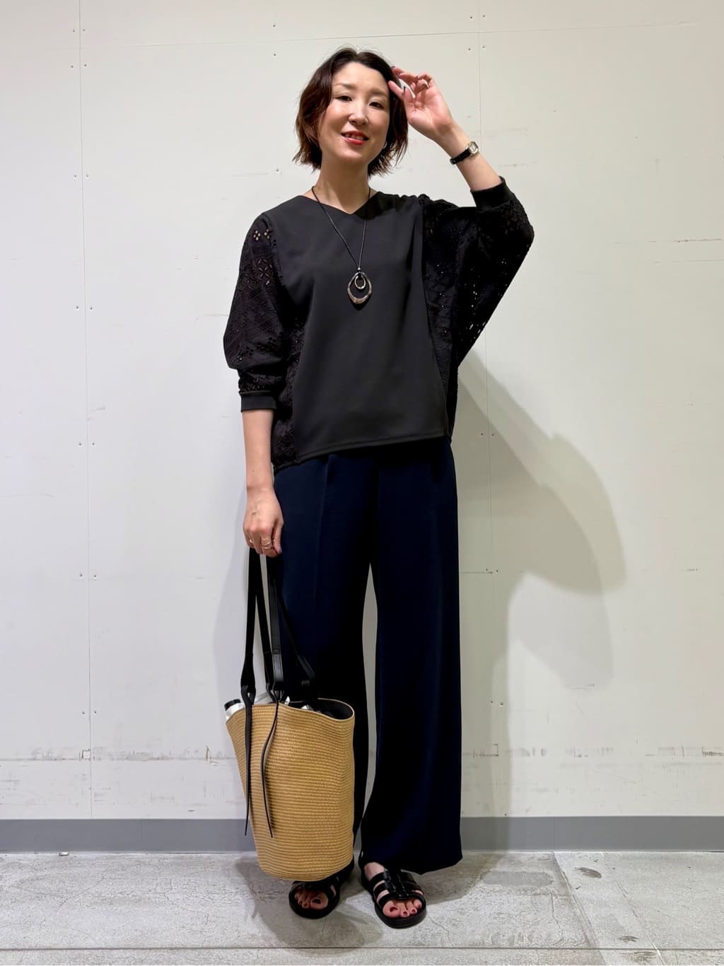 yuriさんの「INDIVI｜【着る日傘／遮熱／UVケア】ワイドパンツ」を使ったコーディネート
