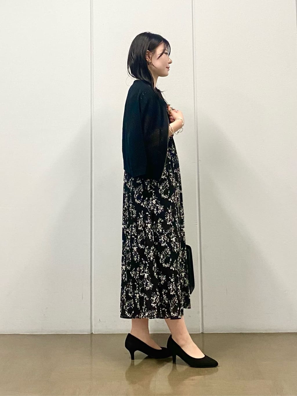 misakiさんの「INDIVI｜クロスバングル」を使ったコーディネート