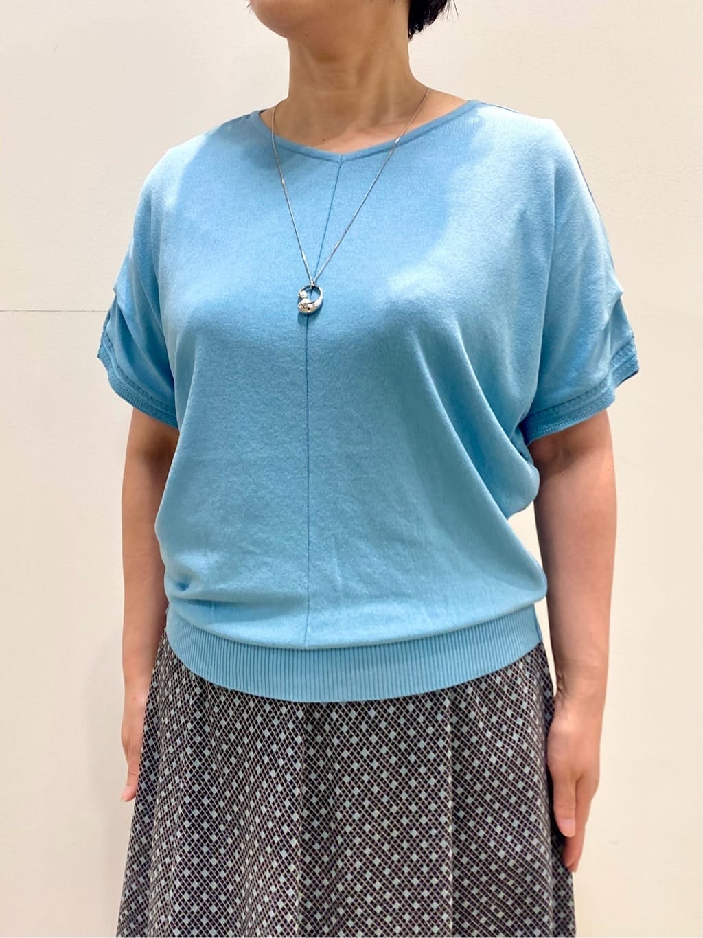 oharaさんの「Reflect｜【選べる7色◎／手洗い可／二の腕カバー】半袖ニット」を使ったコーディネート