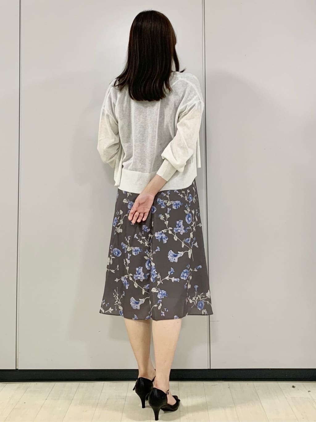 kasumiさんの「index｜《5色展開》コンパクトショートカーディガン【洗濯機洗い可】」を使ったコーディネート