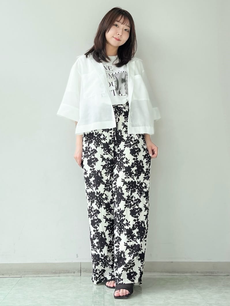 KAHOさんの「UNTITLED｜【ロゴT/プリントT】グラフィックTシャツ」を使ったコーディネート