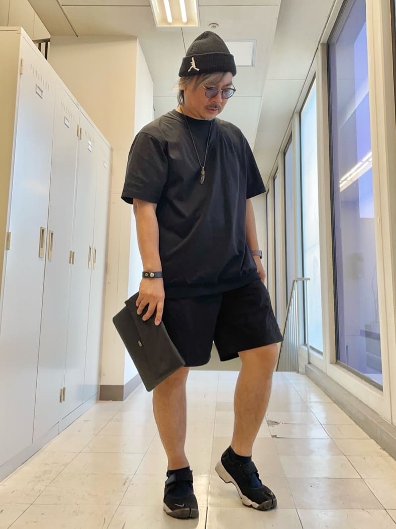 MAKOTO AIさんの「TAKEO KIKUCHI｜ラスタウォーカーニットCAP」を使ったコーディネート