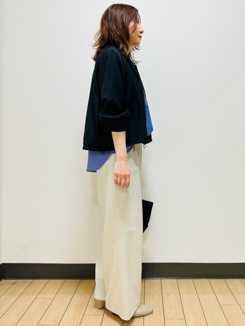 miiiさんの「Reflect｜【選べる5色◎／マシンウォッシュ可】シャーリングデザインブラウス」を使ったコーディネート
