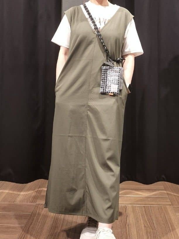 naoさんの「THE SHOP TK｜◆3連ミニショルダーバッグ クリアポーチ＋ミニウォレット＋スマホホルダー【ユニセックス】」を使ったコーディネート