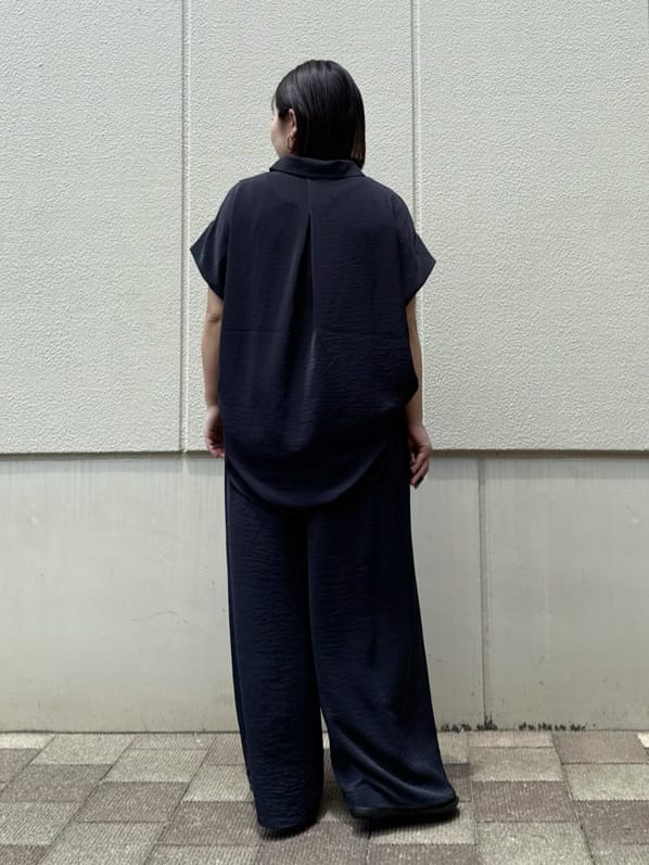 chさんの「THE SHOP TK｜コットンライクブラウス【接触冷感/洗濯機OK/UV/セットアップ可】」を使ったコーディネート