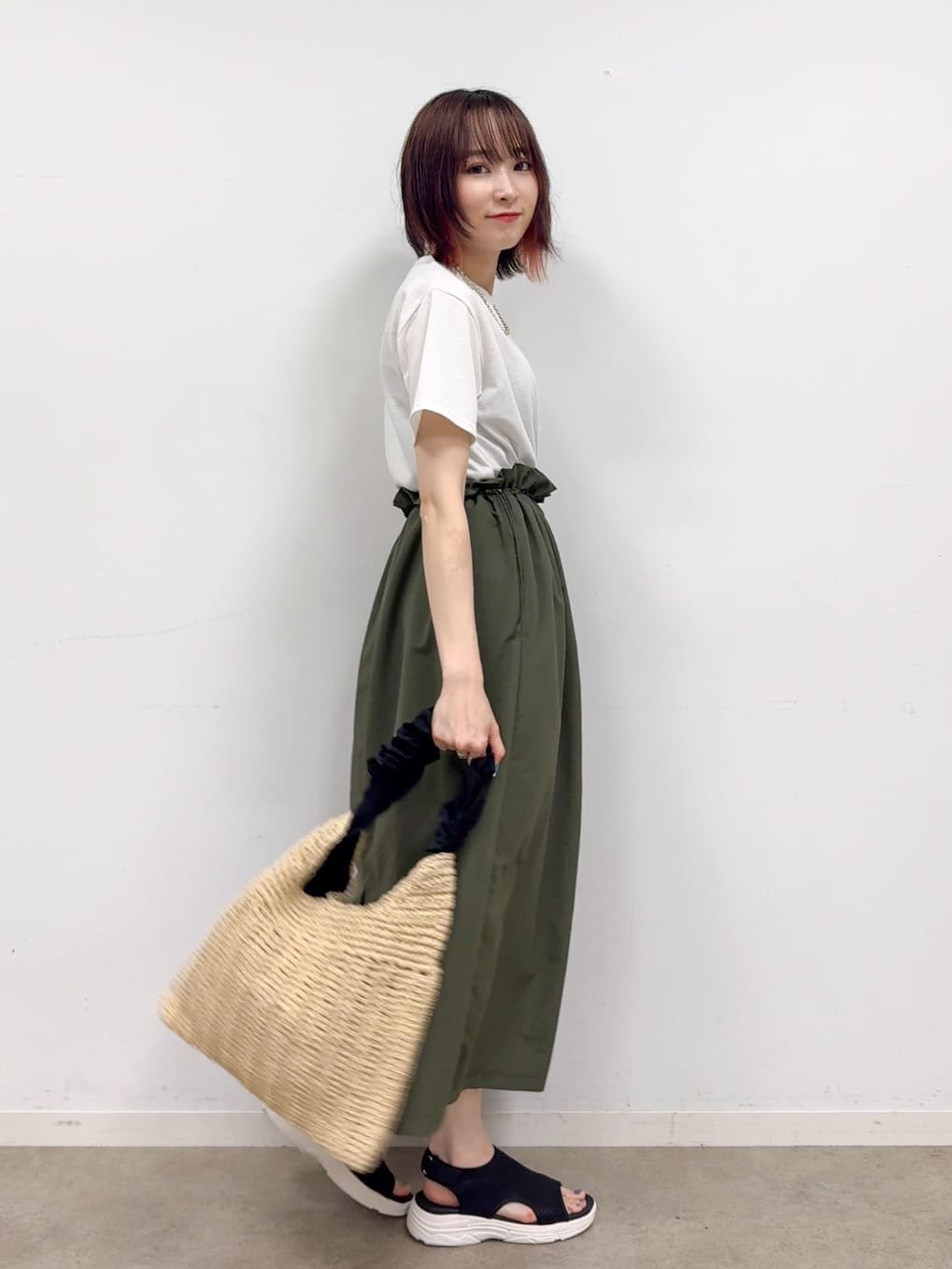 𝐜𝐡𝐢𝐤𝐚さんの「SHOO･LA･RUE｜【S-LL】シルエットが変えられる ドッキングワンピース」を使ったコーディネート