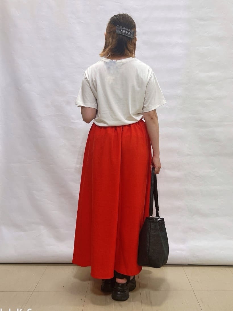 YUIさんの「SHOO･LA･RUE｜【S-LL/ひんやり/UV】選べる6柄でそれぞれ欲しくなる プリントTシャツ」を使ったコーディネート