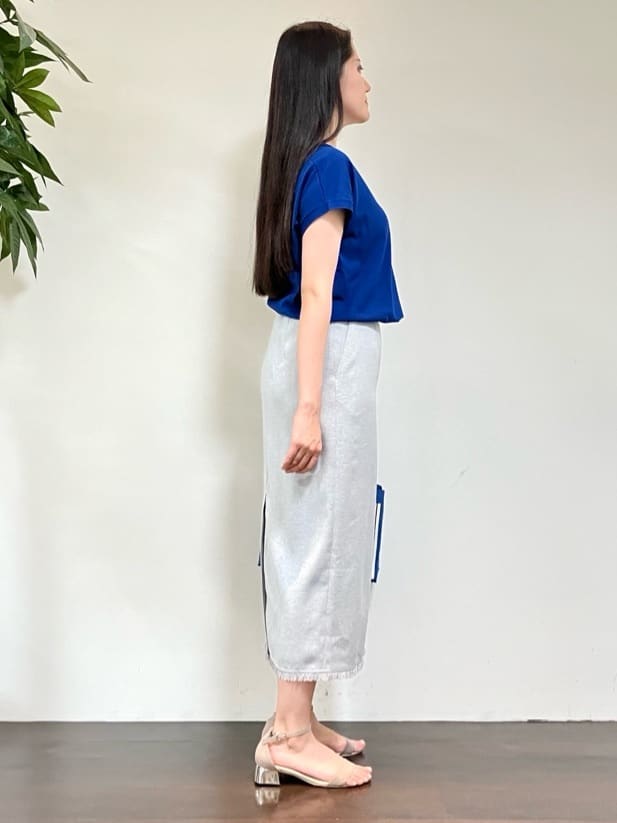 カレンさんの「UNTITLED｜シャイニービーズネックレス」を使ったコーディネート