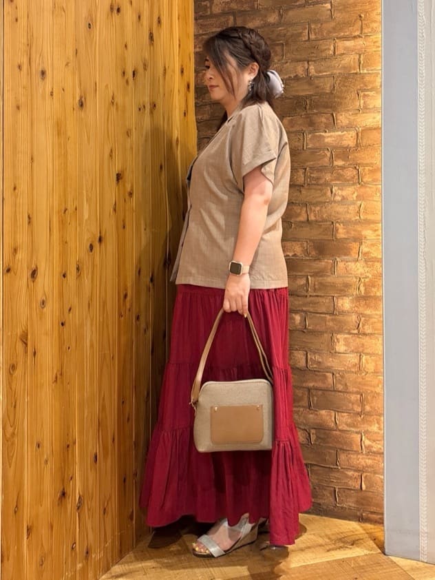 ゆかぴさんの「SHOO･LA･RUE｜【S-LL】さらりと着たい大人のための 麻調半袖ジャケット」を使ったコーディネート