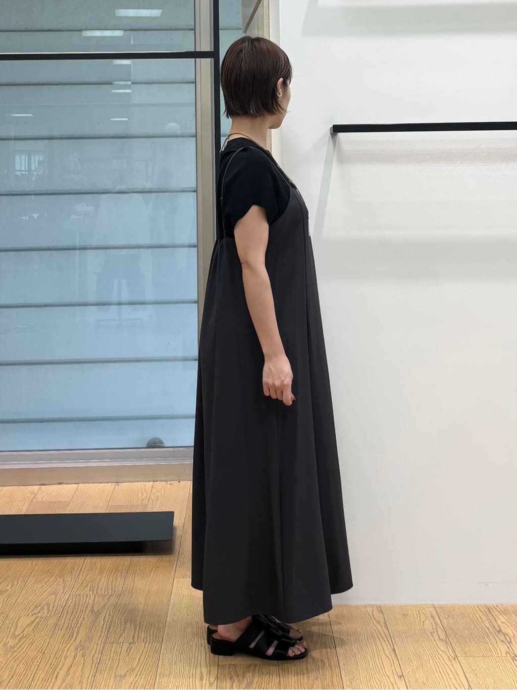 asamiさんの「INDIVI｜【UVケア】エアリージョーゼット キャミワンピース」を使ったコーディネート