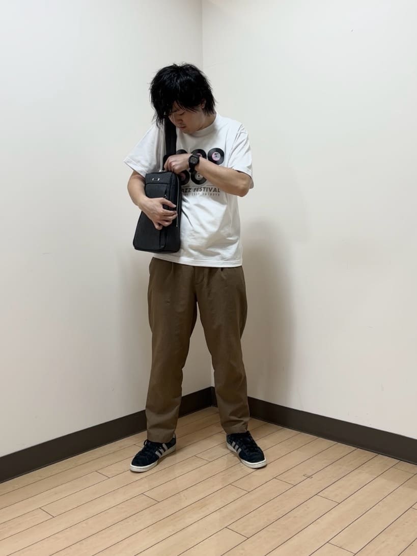 あきやまさんの「TAKEO KIKUCHI｜」を使ったコーディネート