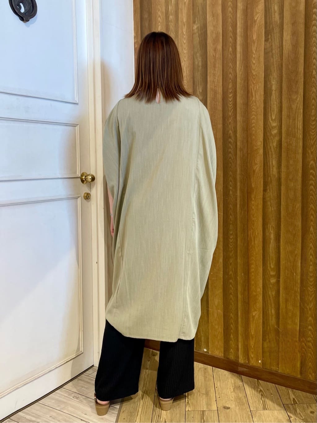 ちえさんの「SHOO･LA･RUE｜【S-LL】楽にサマ見え コクーンシルエットの涼やかワンピース」を使ったコーディネート