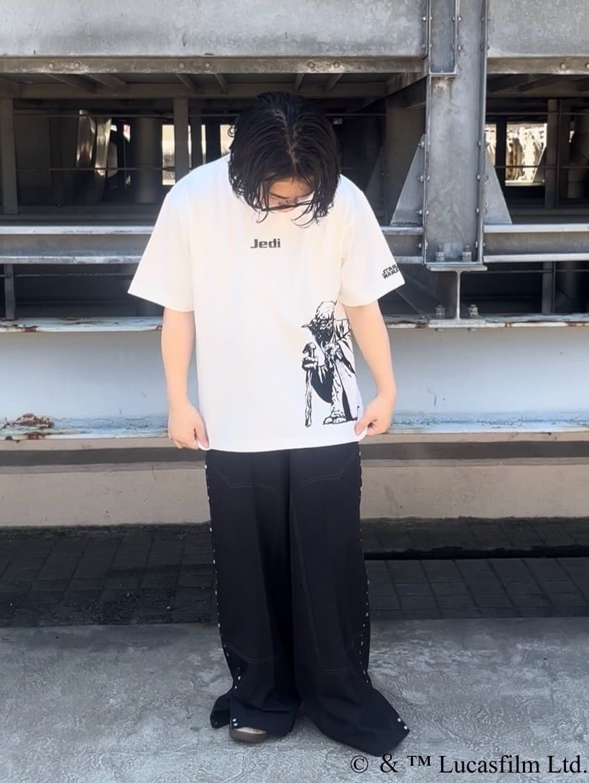 taigaさんの「tk.TAKEO KIKUCHI｜【STAR WARS】Capsule Collection ポンチTシャツ」を使ったコーディネート