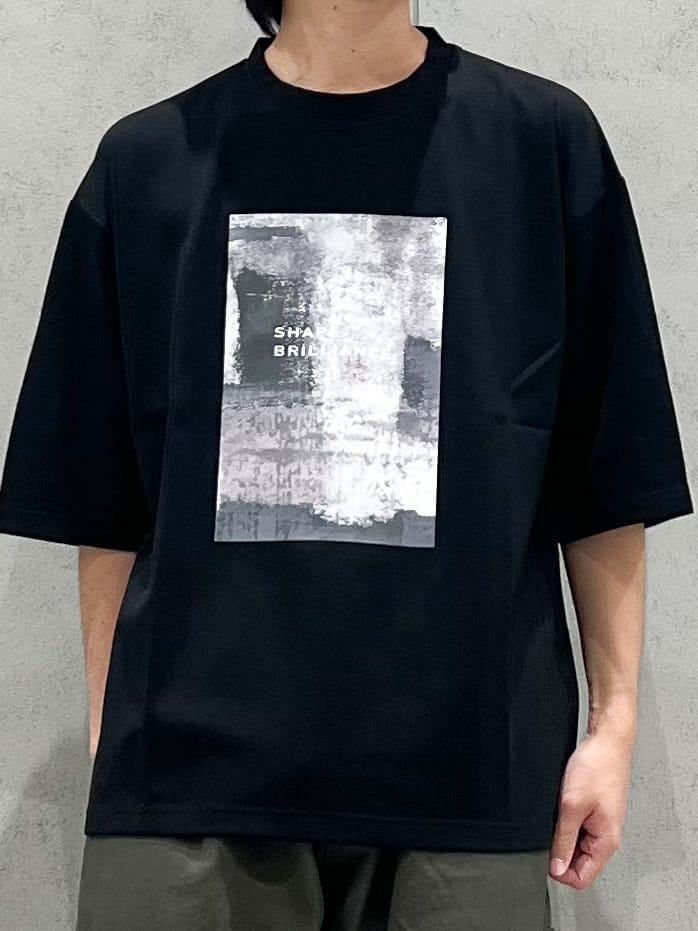 SHI-MAさんの「THE SHOP TK｜ツイルチノワイドパンツ」を使ったコーディネート