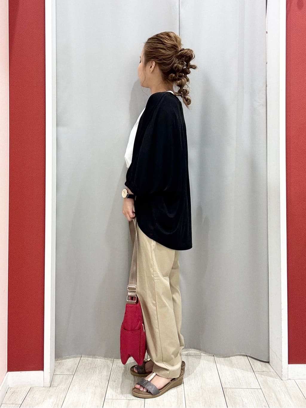 shioさんの「SHOO･LA･RUE｜【S-LL/ひんやり/UV】選べる6柄でそれぞれ欲しくなる プリントTシャツ」を使ったコーディネート