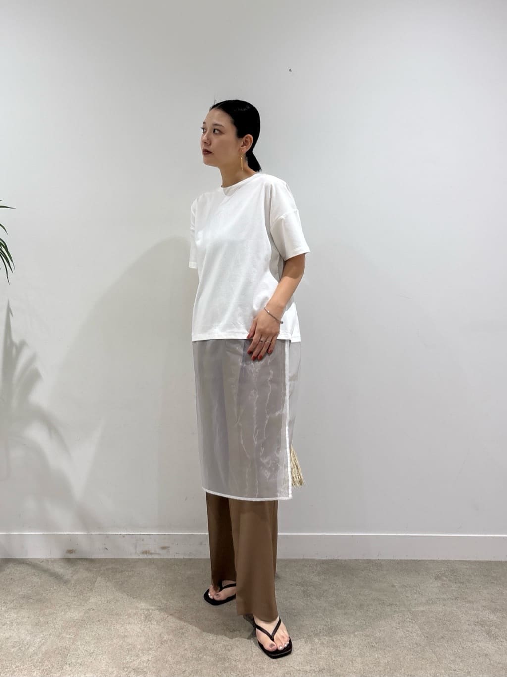 ayanoさんの「INDIVI｜シアードッキングTシャツ」を使ったコーディネート