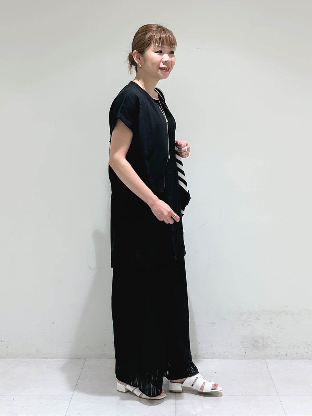 tsuyuさんの「INDIVI｜【洗える／セットアップ可能】ラッセルチュニック」を使ったコーディネート