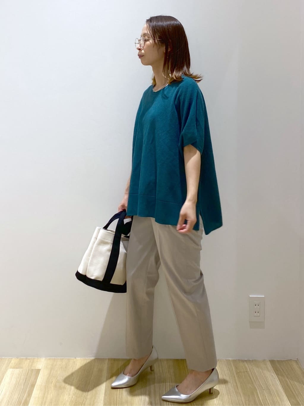 えりさんの「OPAQUE.CLIP｜《5色展開／S-LLサイズ》リラクシーメッシュニット【洗濯機洗い可】」を使ったコーディネート