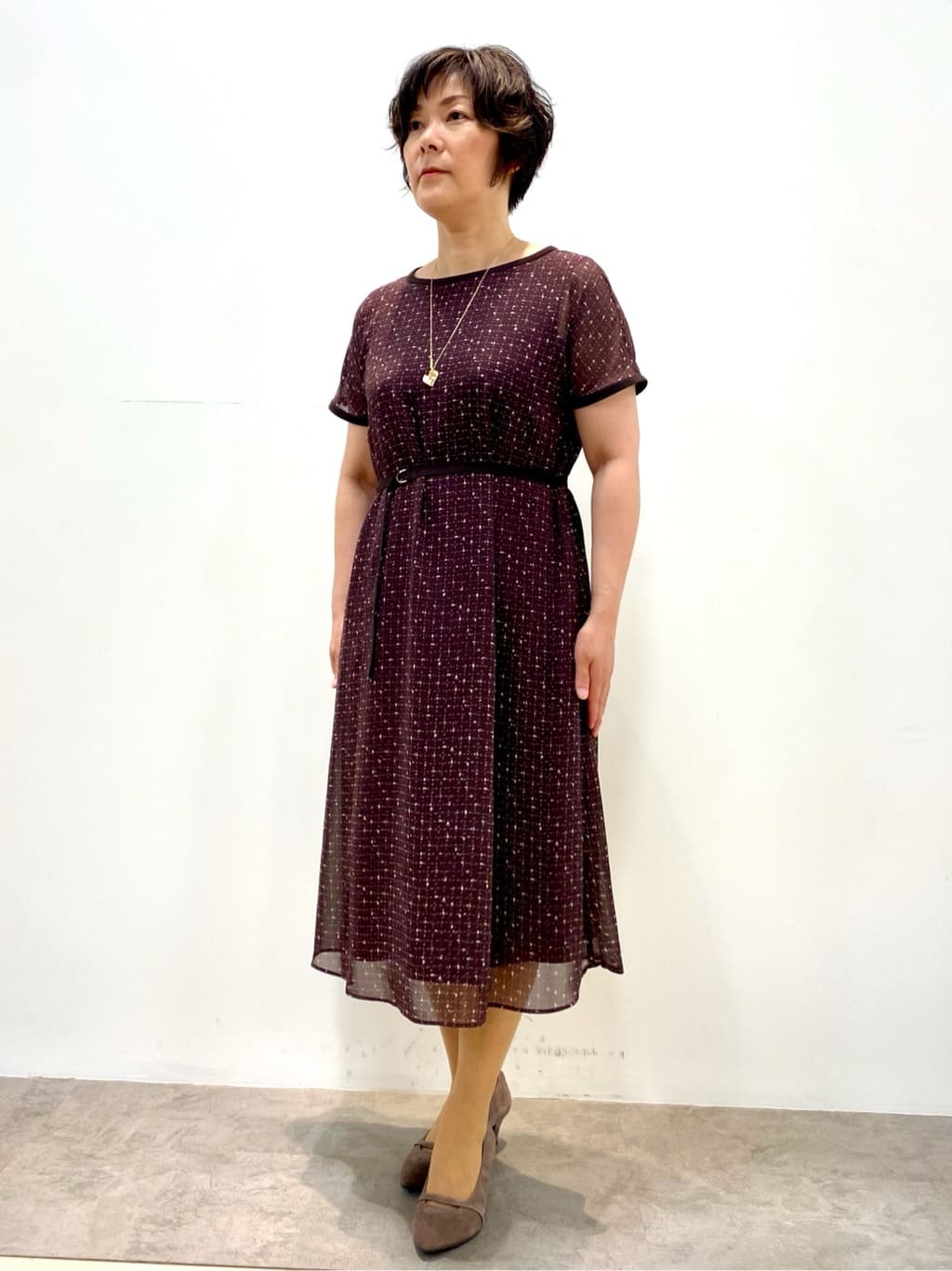 oharaさんの「Reflect｜【WEB先行カラーあり／マシンウォッシュ可／ナローベルト付き】オフボディツイードチェックワンピース」を使ったコーディネート