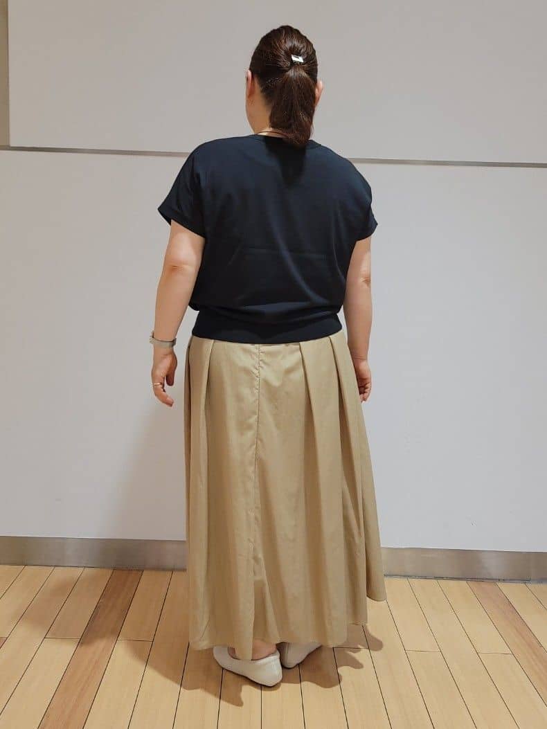 TAKAさんの「UNTITLED｜【はっ水/ナイロン/後ろウエストゴム】タスランフレアスカート」を使ったコーディネート