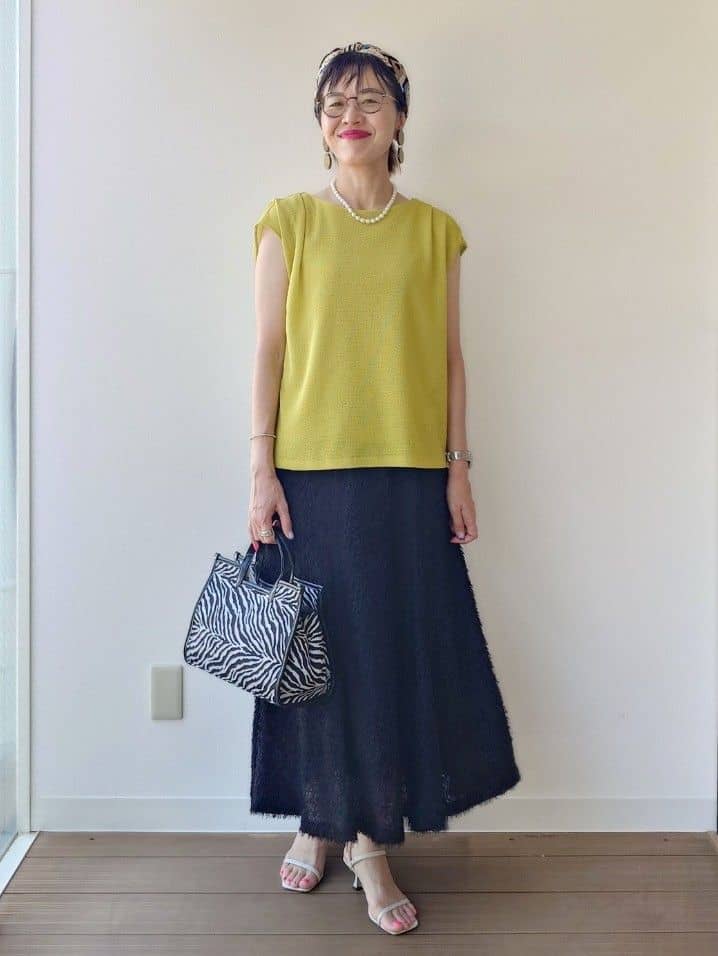 MUTSUKOさんの「UNTITLED｜【ジャージ素材】インナードッキングシアーカットソー」を使ったコーディネート