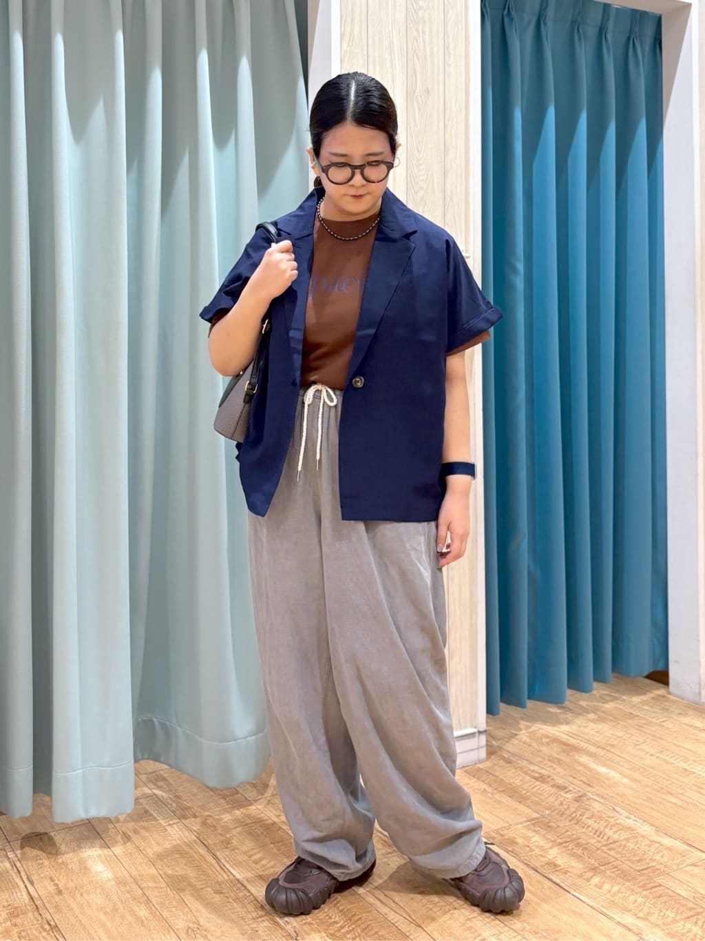 砂糖さんの「SHOO･LA･RUE｜【S-LL】さらりと着たい大人のための 麻調半袖ジャケット」を使ったコーディネート
