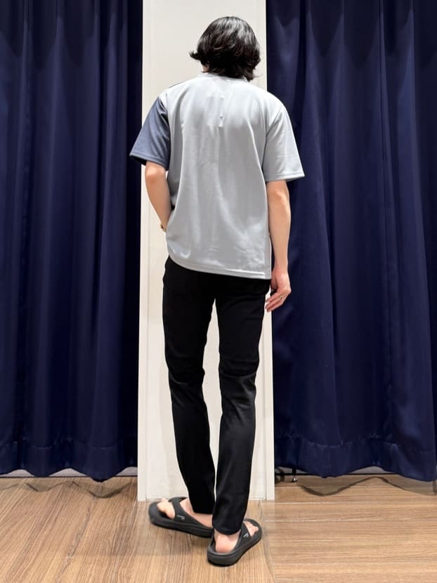 Tightさんの「THE SHOP TK｜ツイルブロッキング 半袖Tシャツ 洗濯機OK」を使ったコーディネート