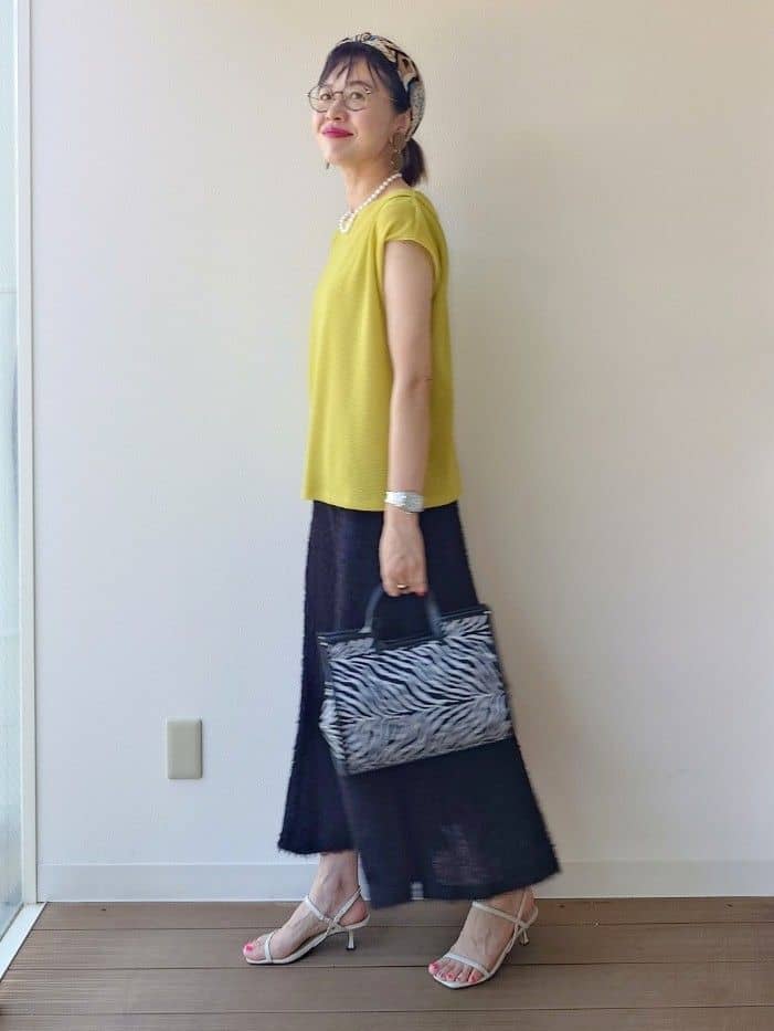 MUTSUKOさんの「UNTITLED｜【ジャージ素材】インナードッキングシアーカットソー」を使ったコーディネート