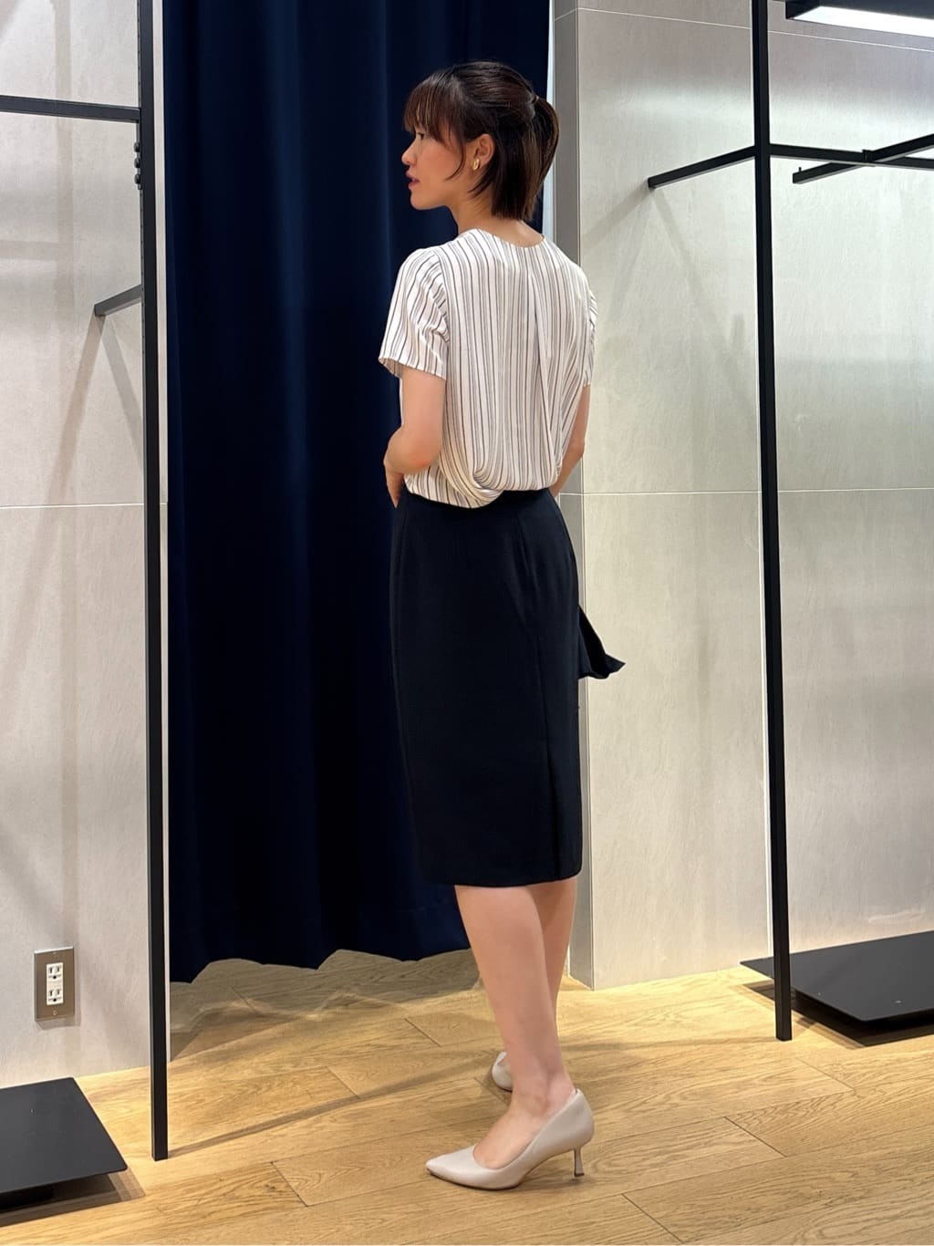 kanaeさんの「INDIVI｜【定番スーツ／UVケア／洗える】ウール調ノーカラージャケット」を使ったコーディネート