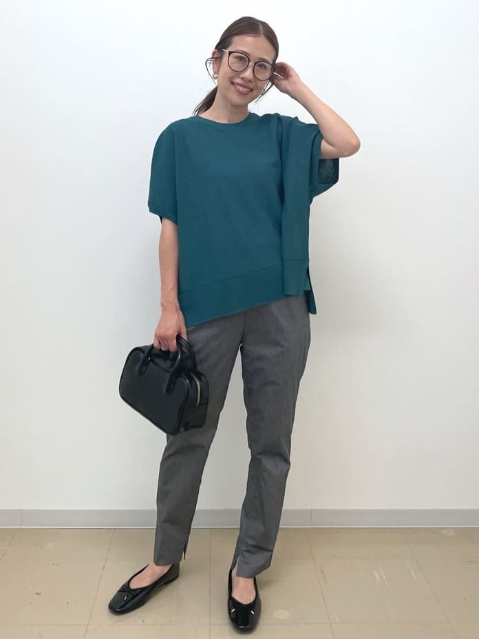 Akiさんの「OPAQUE.CLIP｜《5色展開／S-LLサイズ》リラクシーメッシュニット【洗濯機洗い可】」を使ったコーディネート