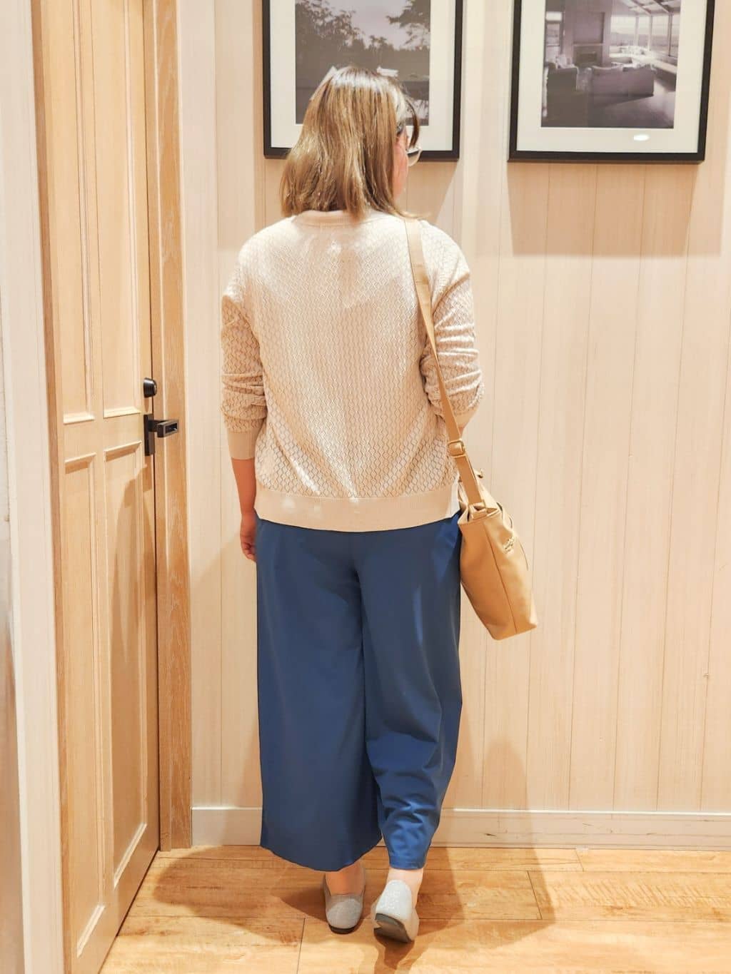 れーやんさんの「SHOO･LA･RUE｜【洗える/S-LL/ひんやり】さらりと好印象　総針フレンチスリーブニット」を使ったコーディネート