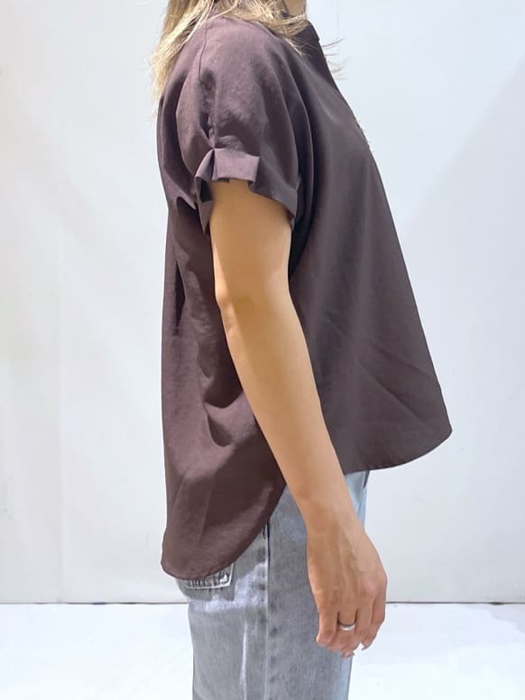 manaさんの「OPAQUE.CLIP｜《7色展開／XS-LLサイズ》タックスリーブスキッパーブラウス【洗濯機洗い可／吸水速乾／抗ピル／防シ」を使ったコーディネート