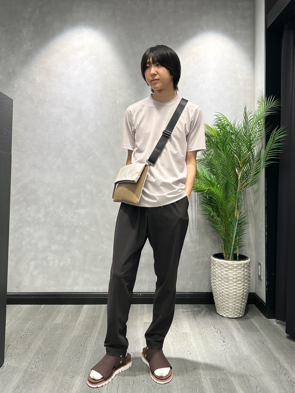 ruiさんの「TAKEO KIKUCHI｜【COOL CITY WEAR】エアートール パンツ /接触冷感・通気性」を使ったコーディネート