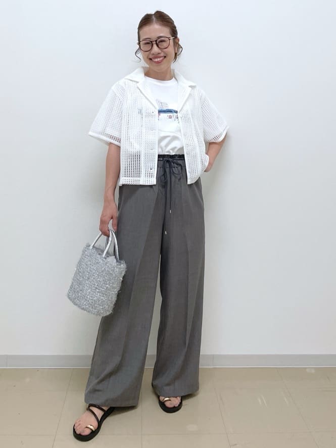 Akiさんの「OPAQUE.CLIP｜メッシュ開襟シャツ【洗濯機洗い可】」を使ったコーディネート