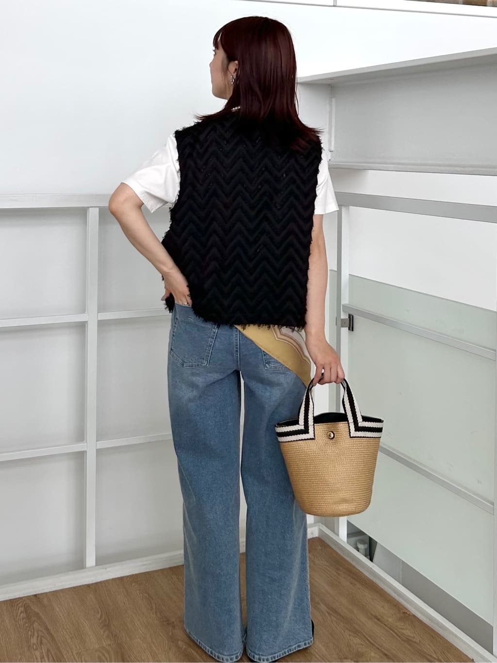 RINAさんの「OPAQUE.CLIP｜フリンジジャカードベスト【洗濯機洗い可】」を使ったコーディネート