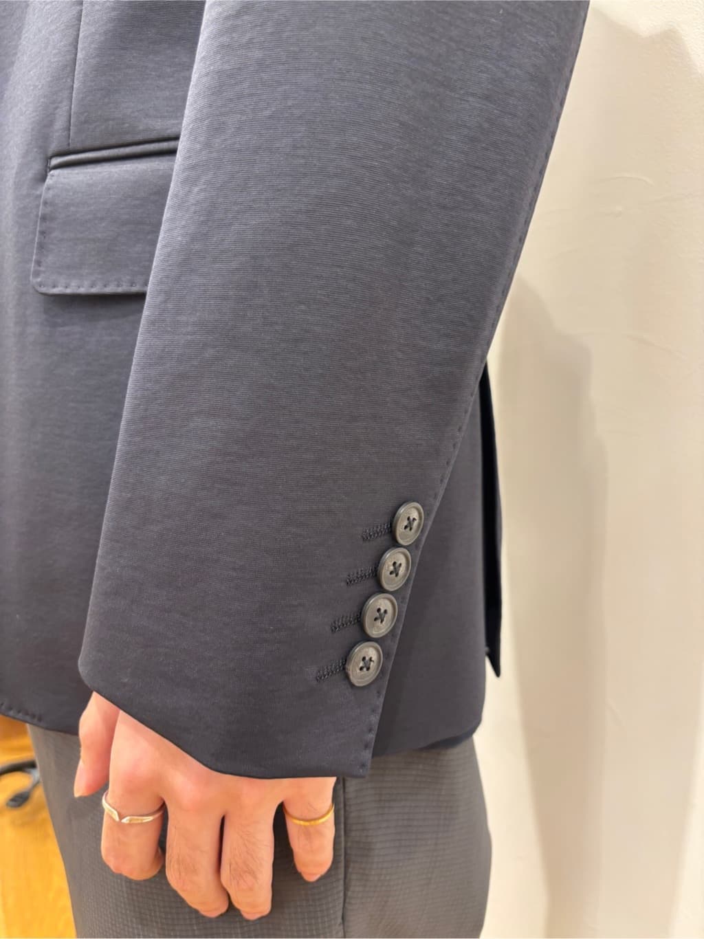 ABEさんの「DRESSTERIOR｜【撥水加工/Safari5月号掲載】ローファー」を使ったコーディネート