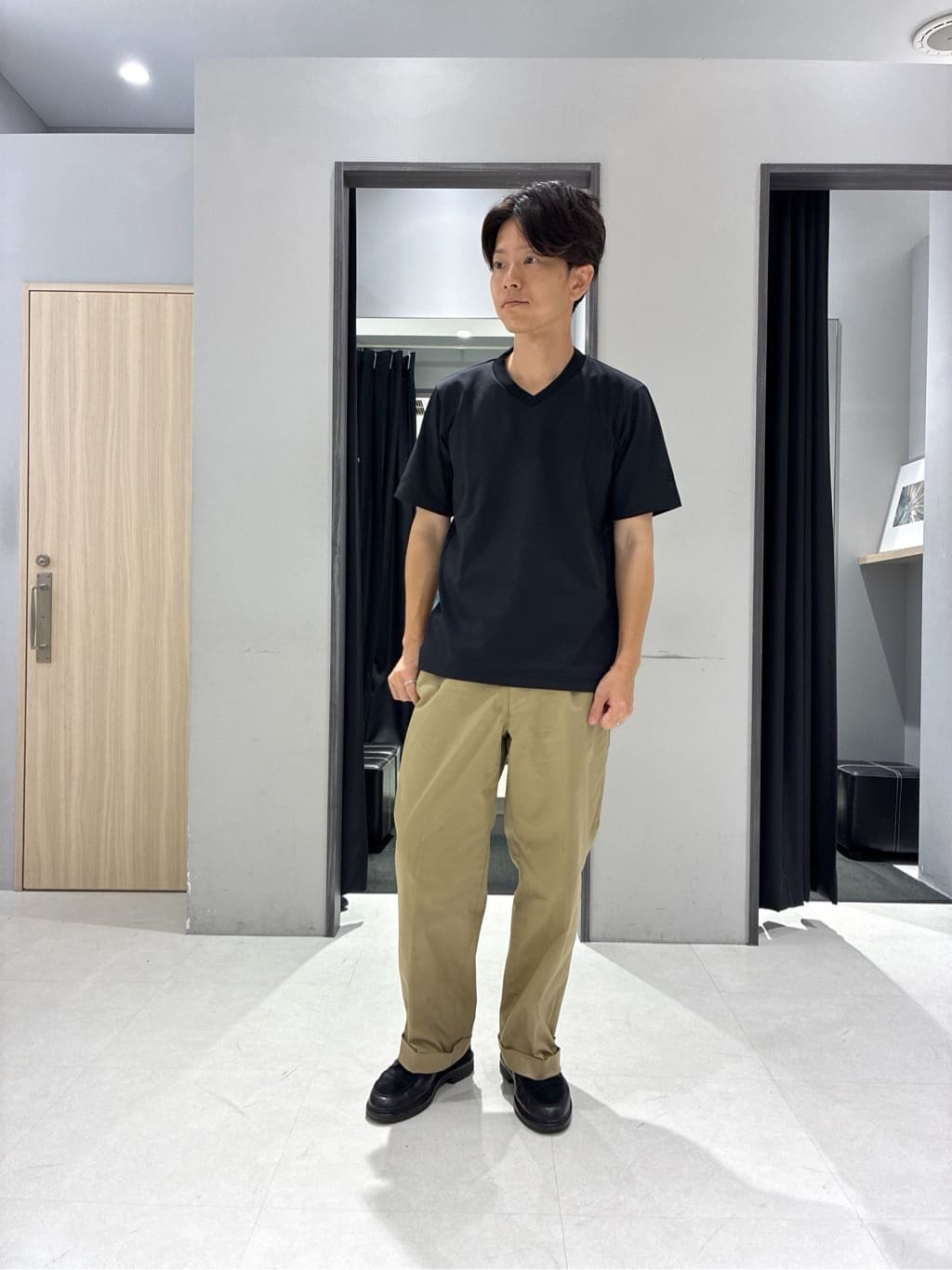 わいずみさんの「TAKEO KIKUCHI｜【抗菌防臭／9色5サイズ展開】ハニカムメランジ ポロシャツ」を使ったコーディネート