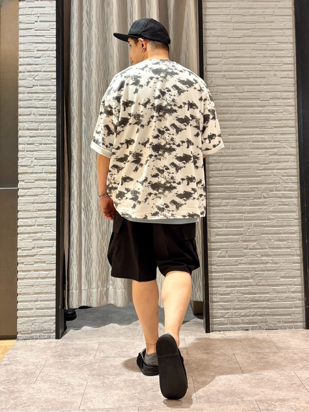 Pーyamaさんの「THE SHOP TK｜タイダイクールポンチビッグTシャツ」を使ったコーディネート