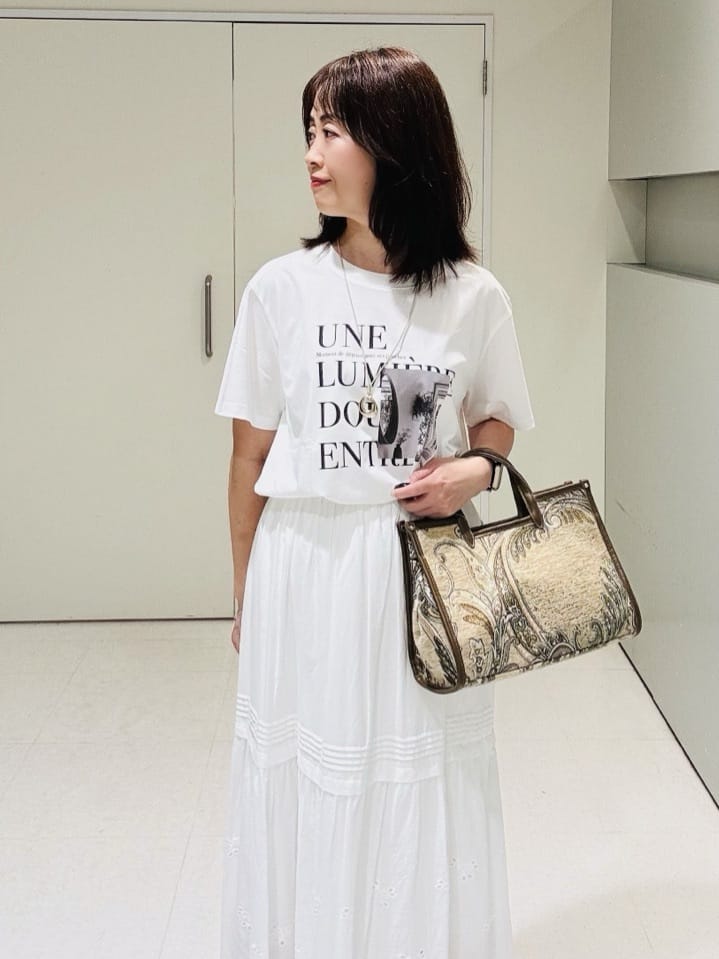 makiさんの「UNTITLED｜【ロゴT/プリントT】グラフィックTシャツ」を使ったコーディネート