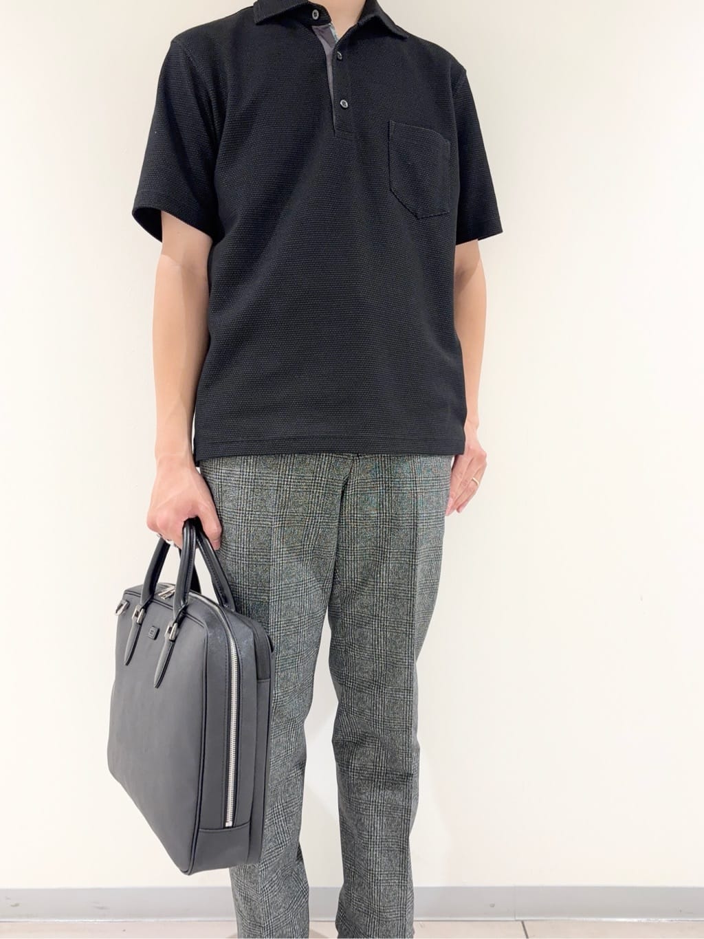 及川さんの「TAKEO KIKUCHI｜【抗菌防臭／9色5サイズ展開】ハニカムメランジ ポロシャツ」を使ったコーディネート